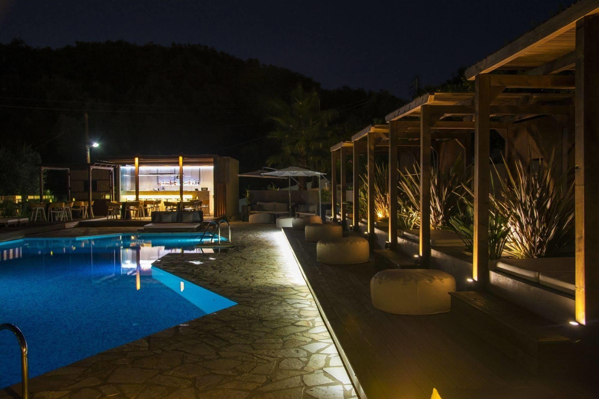 Ionian Eye Design Studios & Spa Месонги Экстерьер фото